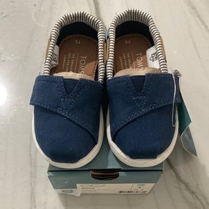 Bimini Navy Canvas/ Strips - Size 5 (Tiny)